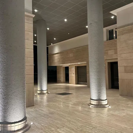 In Trastevere Porta Portese * روما